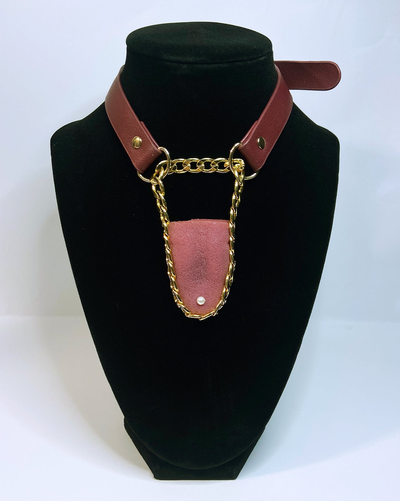 Satuhkalya’ks - Dark Red Tongue Choker